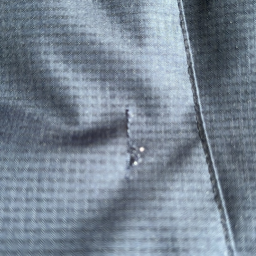 IZOD  Reversible Vest - Picture 11 of 11
